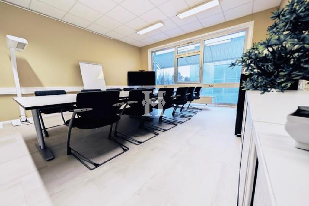 Großostheim 63762, Bayern, ,Büro Umland,Miete,13902