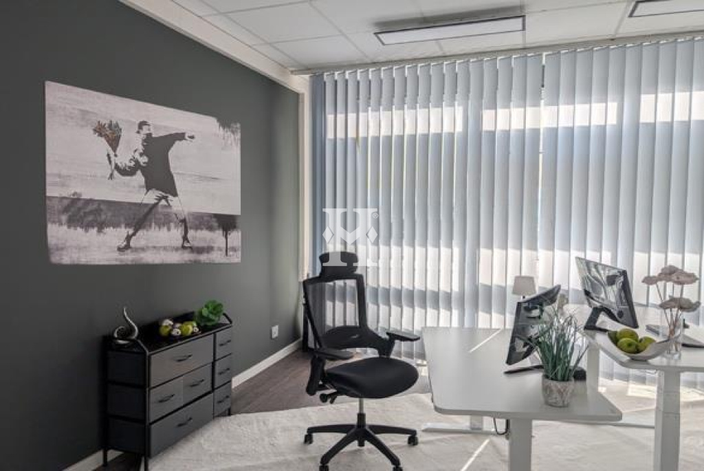 Großostheim 63762, Bayern, ,Büro Umland,Miete,13902