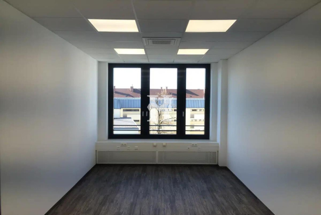 München 80803, Bayern, ,Büro Umland,Miete,13958