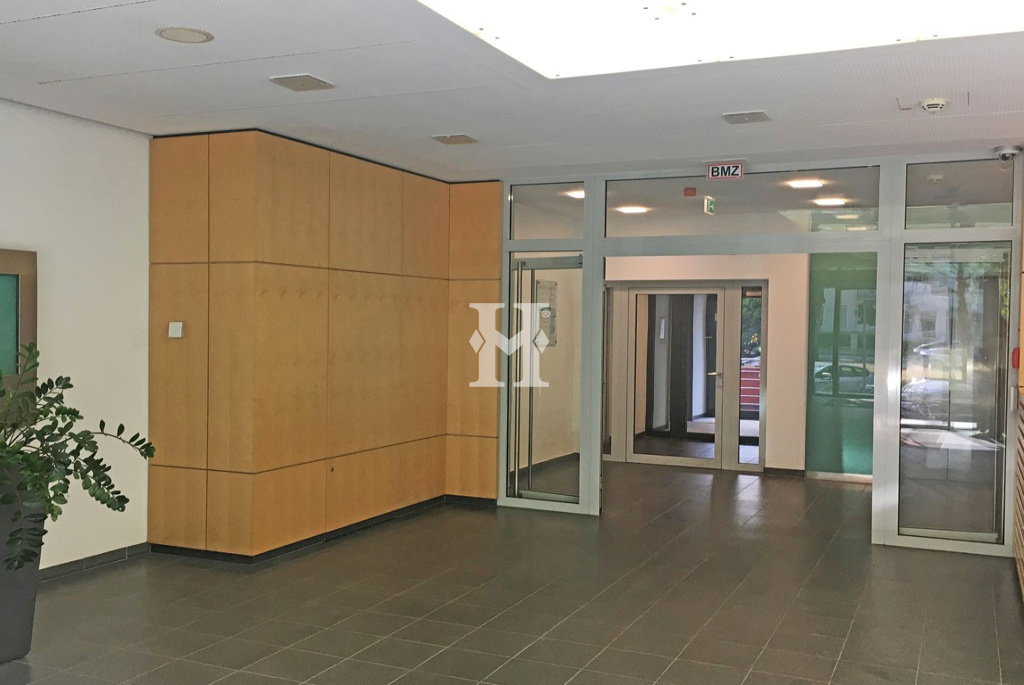 Frankfurt 60596, Hessen, ,Büro Frankfurt,Miete,13998