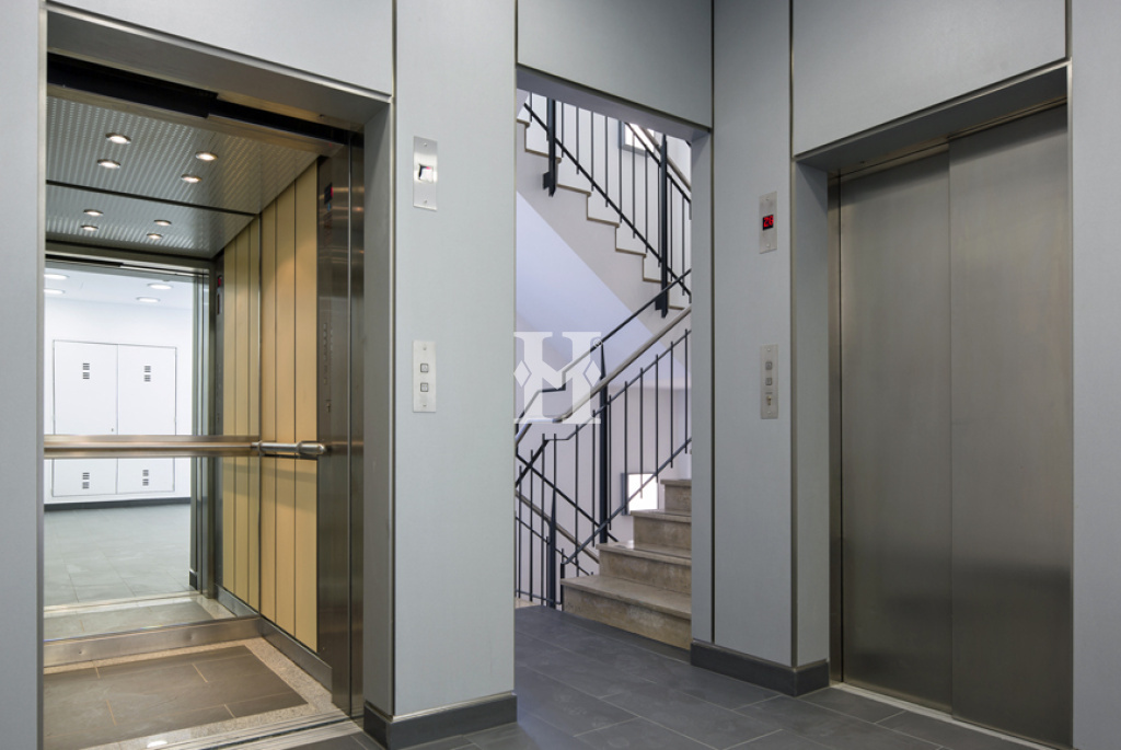 Frankfurt 60329, Hessen, ,Büro Frankfurt,Miete,14461