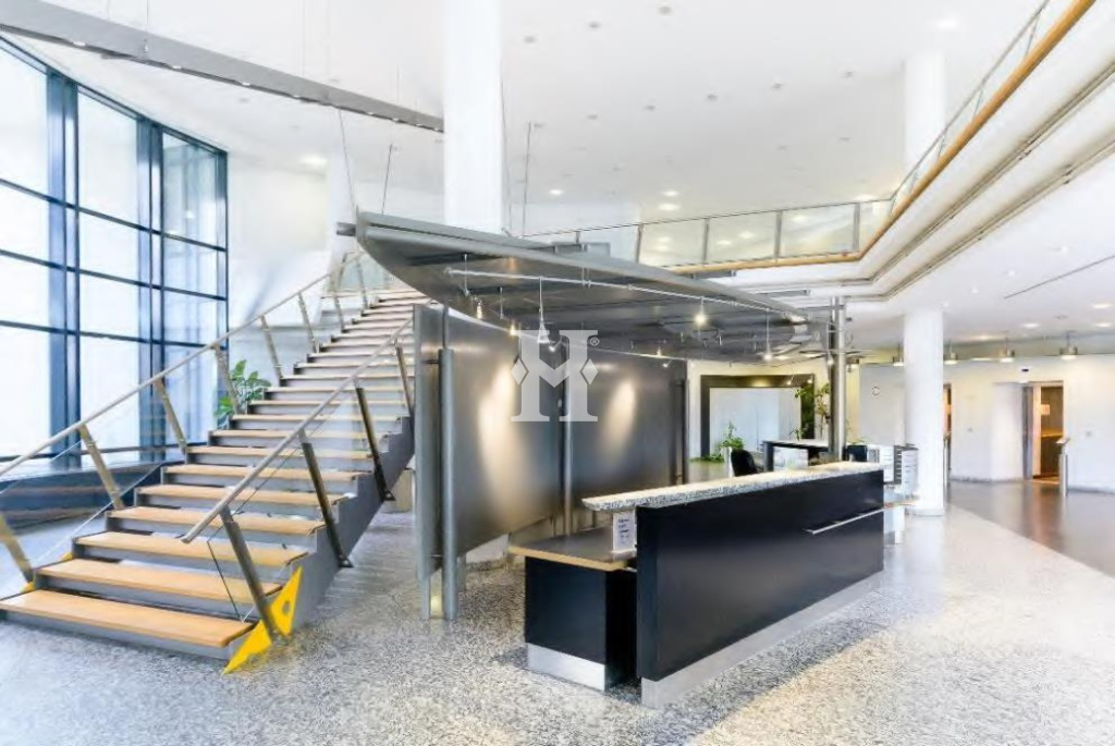 Schwalbach am Taunus 65824, Hessen, ,Büro Umland,Miete,14675