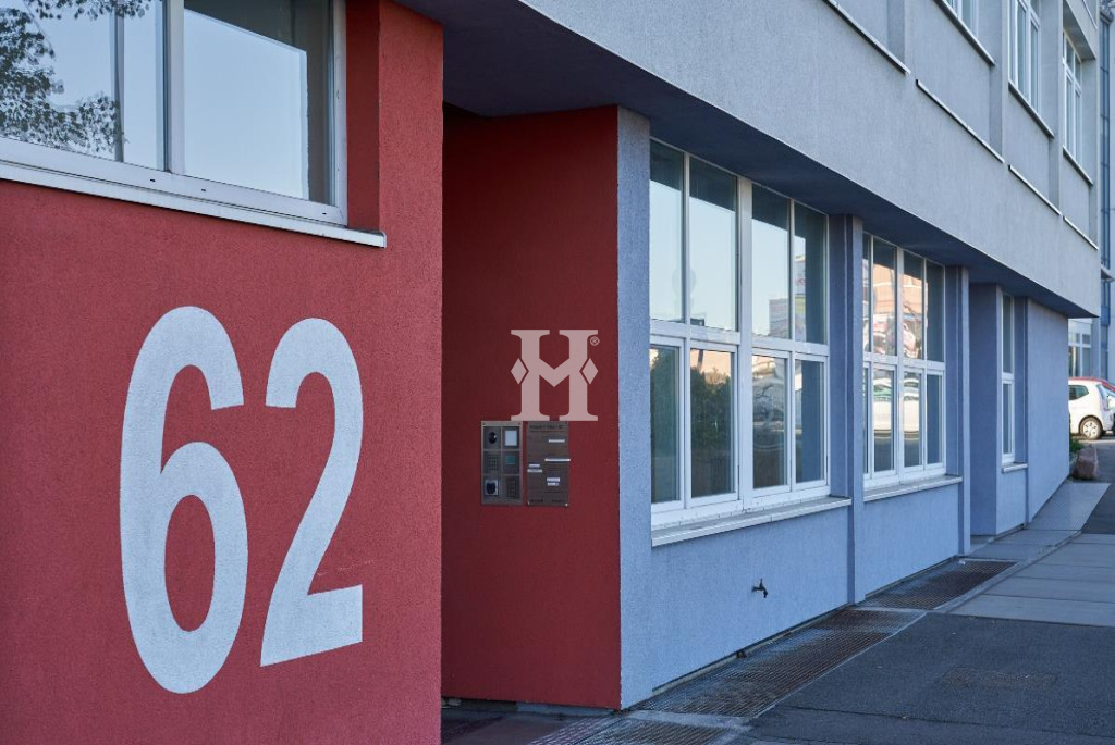 68309, Baden-Württemberg, ,Büro Umland,Miete,15477
