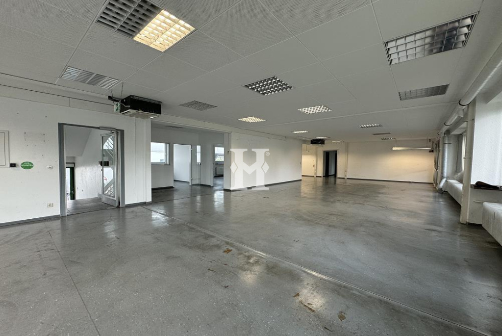 Frankfurt 60388, Hessen, ,Einzelhandel,Miete,858333