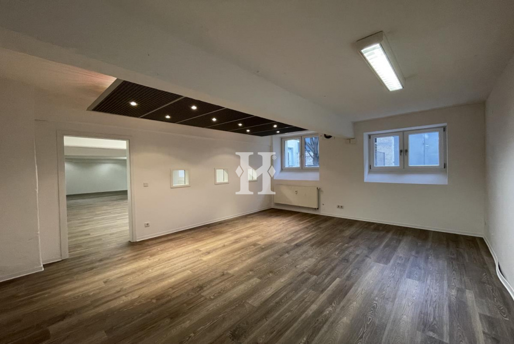 Offenbach 63067, Hessen, ,Büro Umland,Miete,Löwenstraße,2884
